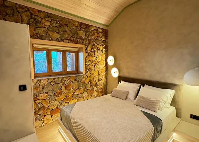 Compass Sunset Villa