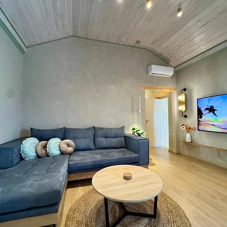 Вилла Compass Sunset *