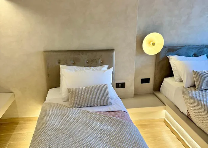 Compass Sunset Rhodes City