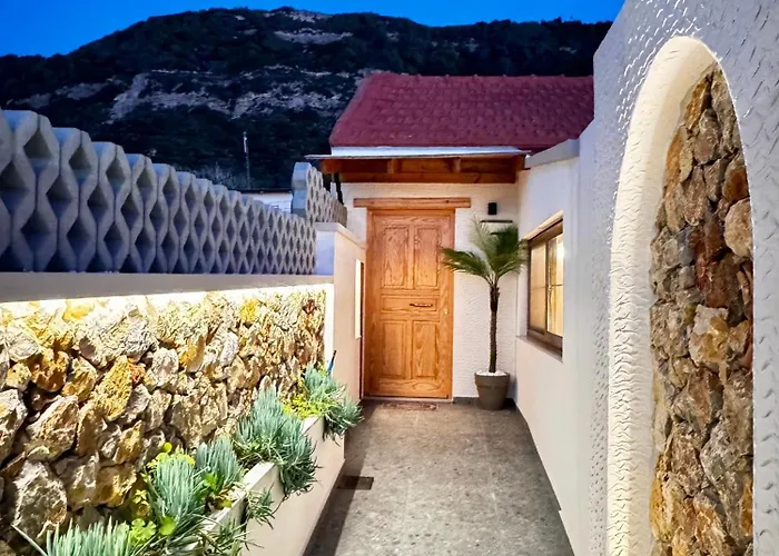 Compass Sunset Rhodes City